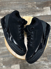 Load image into Gallery viewer, Jordan 3 Black Cat (9.5)
