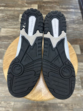 Load image into Gallery viewer, New Balance 550 White Black (11)
