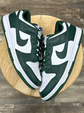 Load image into Gallery viewer, Nike Dunk Low Michigan (8)

