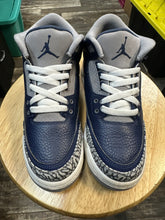 Load image into Gallery viewer, Jordan 3 Georgetown (6Y/7.5W)
