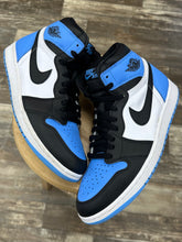 Load image into Gallery viewer, Jordan 1 UNC Toe (11.5)
