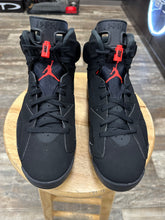 Load image into Gallery viewer, Jordan 6 Infrared (10.5)
