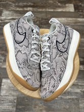 Load image into Gallery viewer, Nike Book 1 Python (10)
