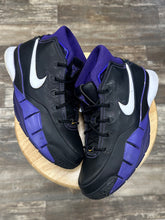 Load image into Gallery viewer, Nike Kobe 1 Purple Reign (8.5)
