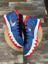 Load image into Gallery viewer, Nike Kyrie 1 Independence Day (8.5)
