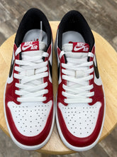 Load image into Gallery viewer, Jordan 1 Low Chicago (7.5M/9W)

