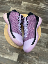 Load image into Gallery viewer, Nike Kobe 3 Low Pink Quartz (8.5)
