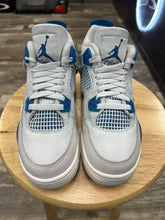Load image into Gallery viewer, Jordan 4 Military Blue (5.5Y/7W)
