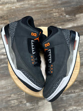 Load image into Gallery viewer, Jordan 3 Fear (10.5)

