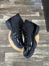 Load image into Gallery viewer, Jordan 11 Gammas (11.5)
