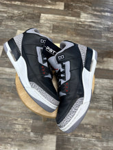 Load image into Gallery viewer, Jordan 3 Black Cement (12)
