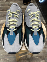 Load image into Gallery viewer, Yeezy 700 Waverunner (12)
