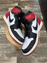Load image into Gallery viewer, Jordan 1 Black Toe Reimagined (11)
