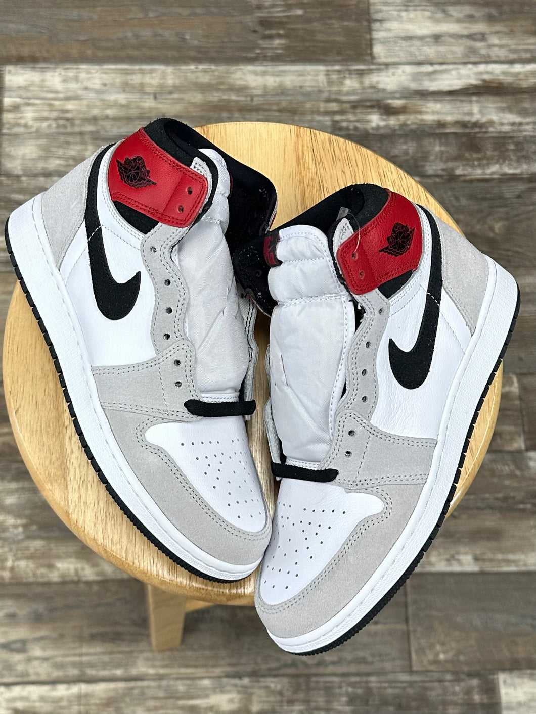 (DS) Jordan 1 Smoke Grey (6Y/7.5W)