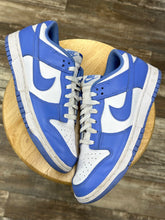 Load image into Gallery viewer, Nike Dunk Low Polar Blue (9.5)
