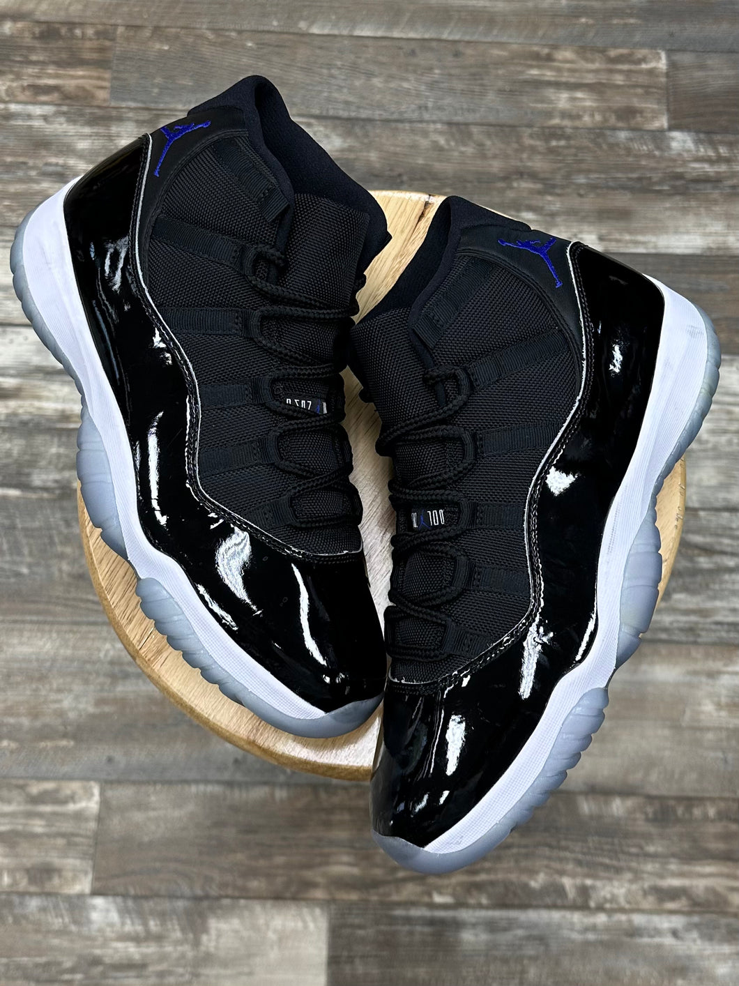 Jordan 11 SpaceJam (11)