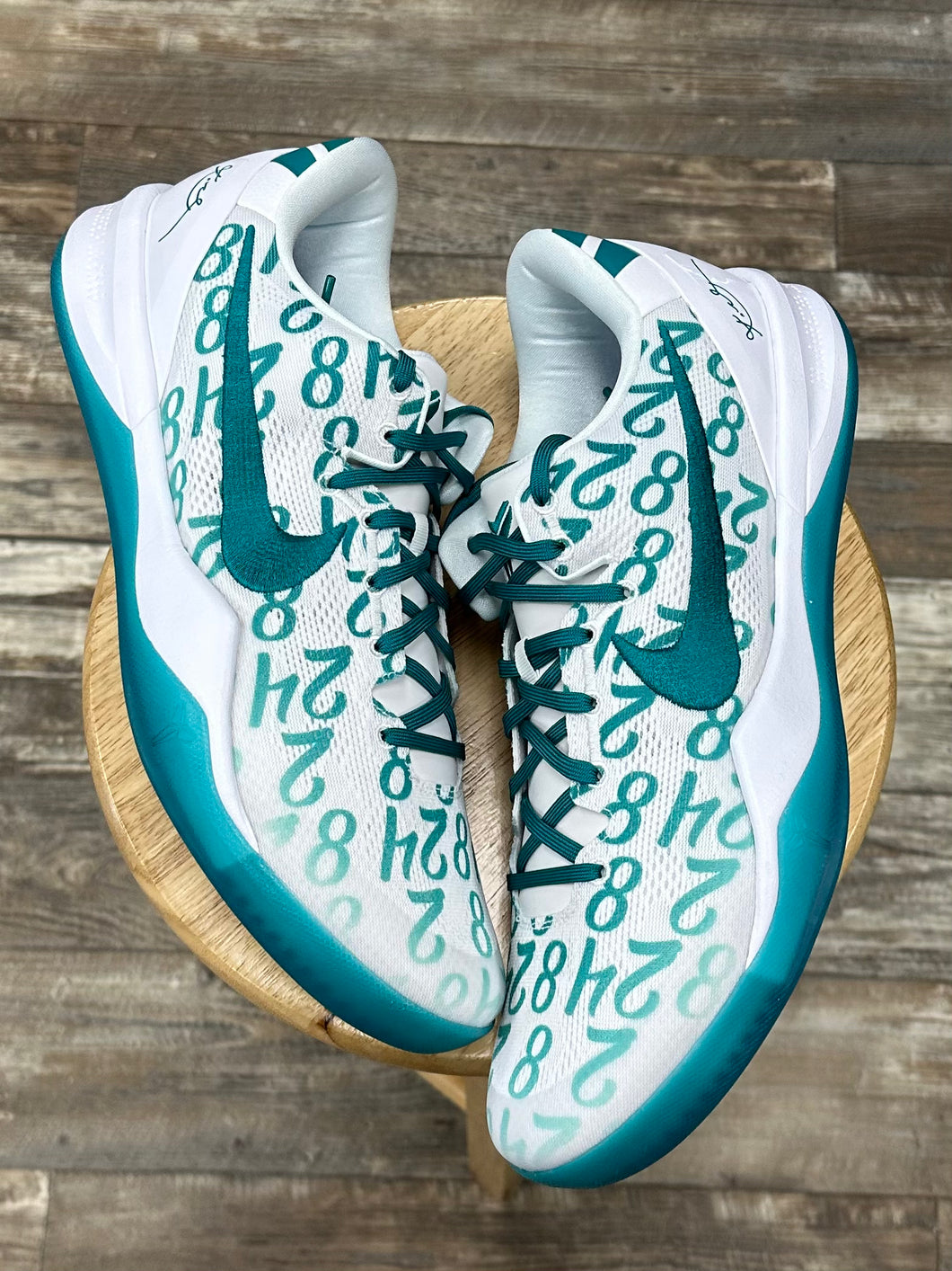 (DS) Nike Kobe 8 Radiant Emerald (16)