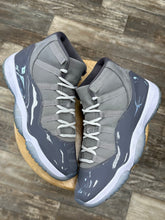 Load image into Gallery viewer, Jordan 11 Cool Grey (10.5)
