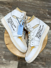Load image into Gallery viewer, Off-White Jordan 1 Euro (9.5)
