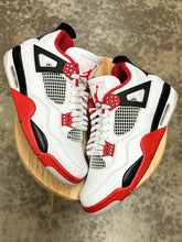 Load image into Gallery viewer, Jordan 4 Fire Red (10)
