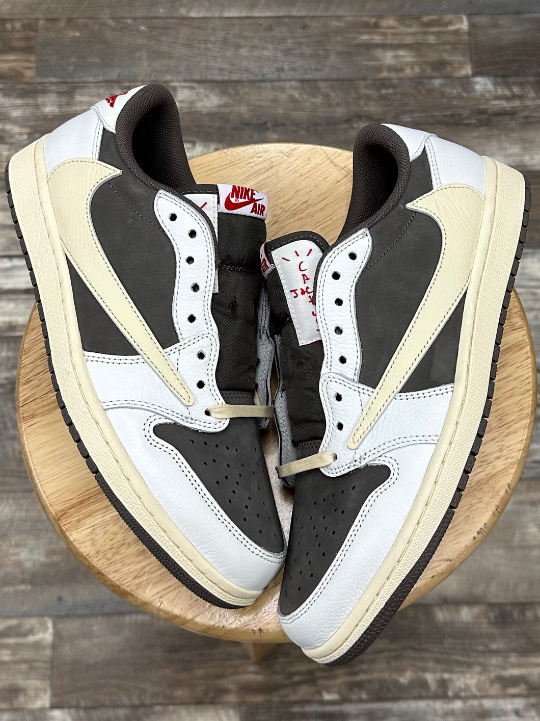 (DS) Jordan 1 Travis Scott Reverse Mocha (11)
