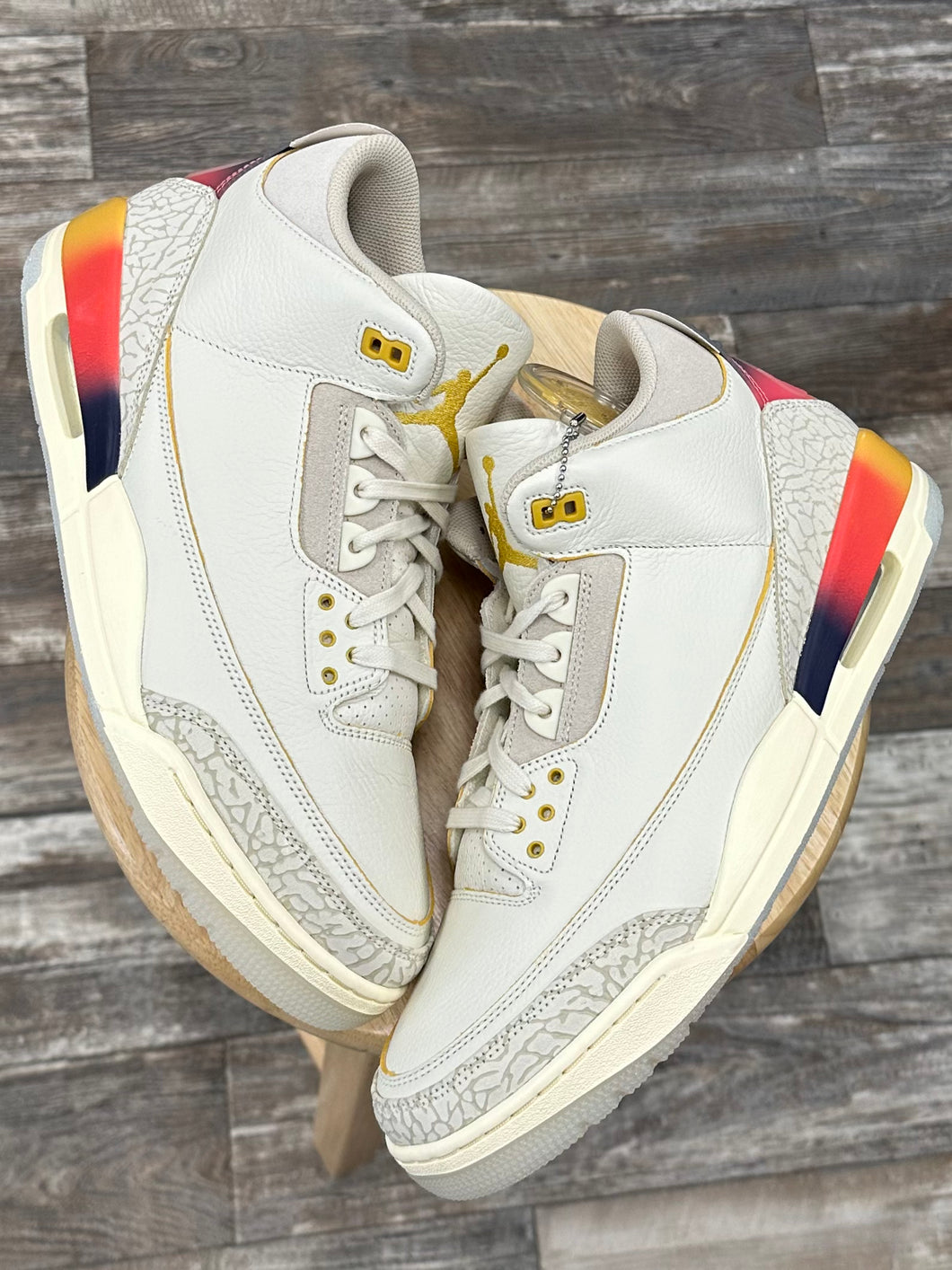 (DS) Jordan 3 J Balvin Sunset (13)