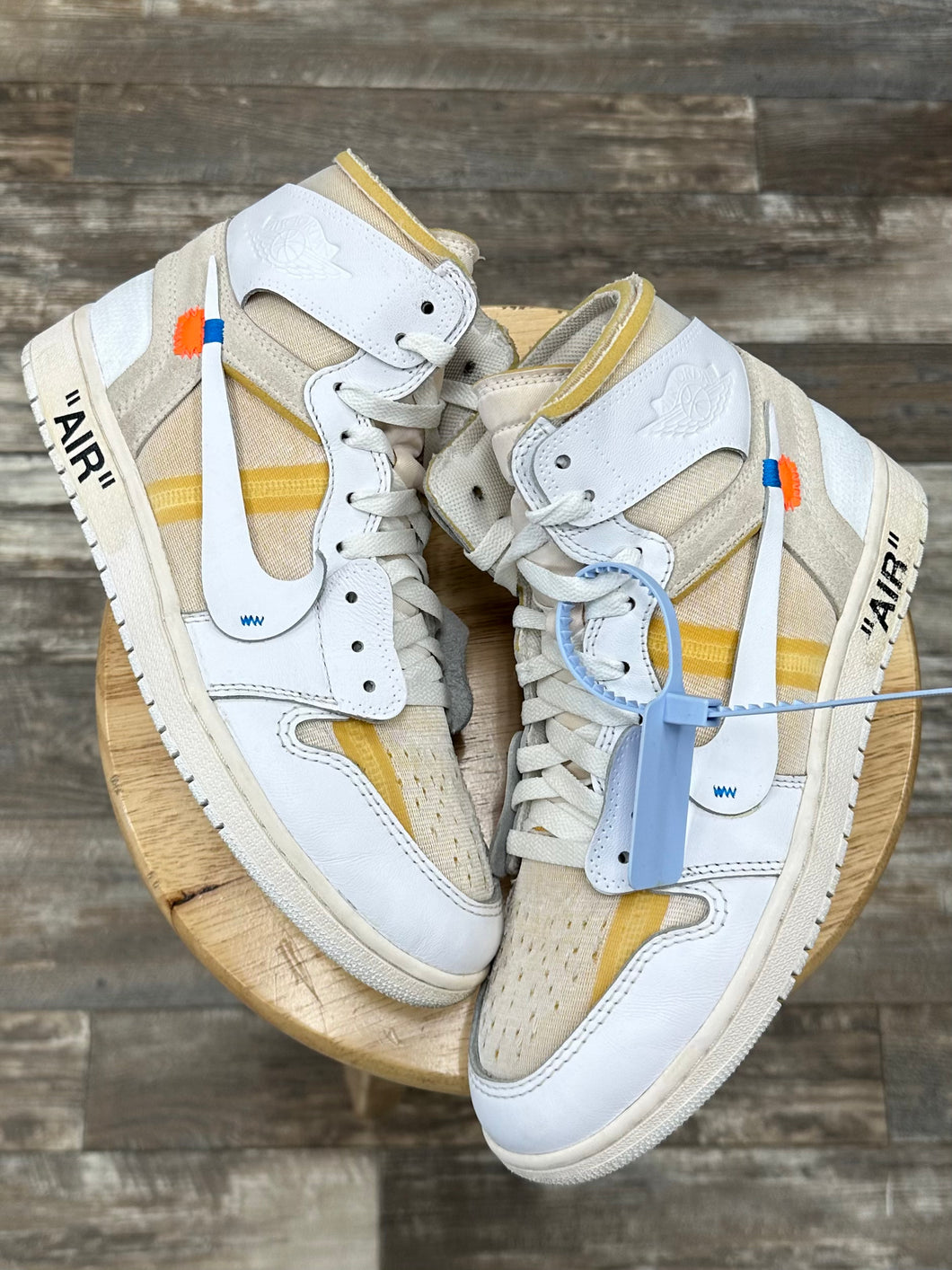Off-White Jordan 1 Euro (9.5)