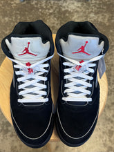 Load image into Gallery viewer, Jordan 5 Black Metallic (11)
