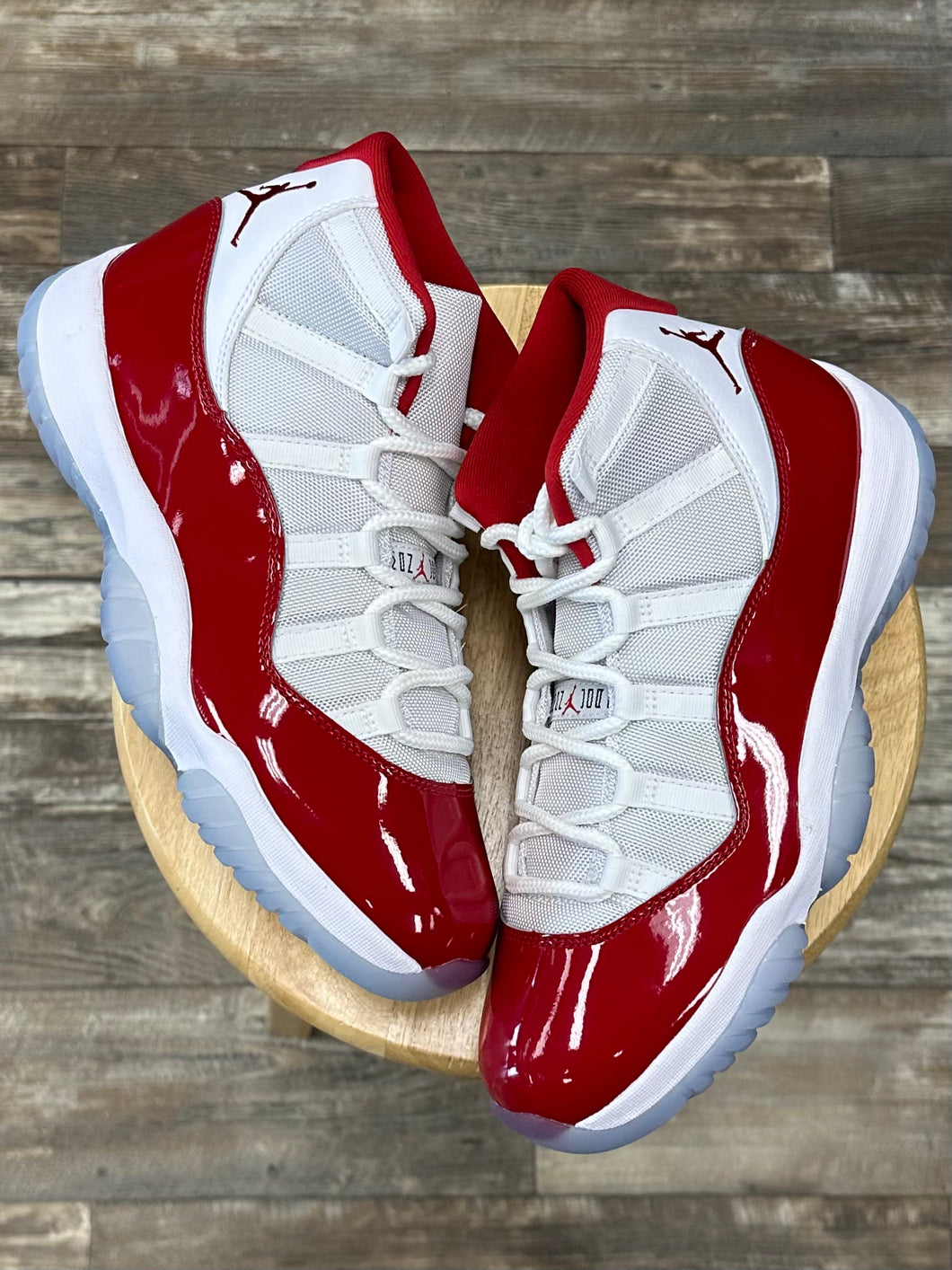 (DS) Jordan 11 Cherry (10.5)
