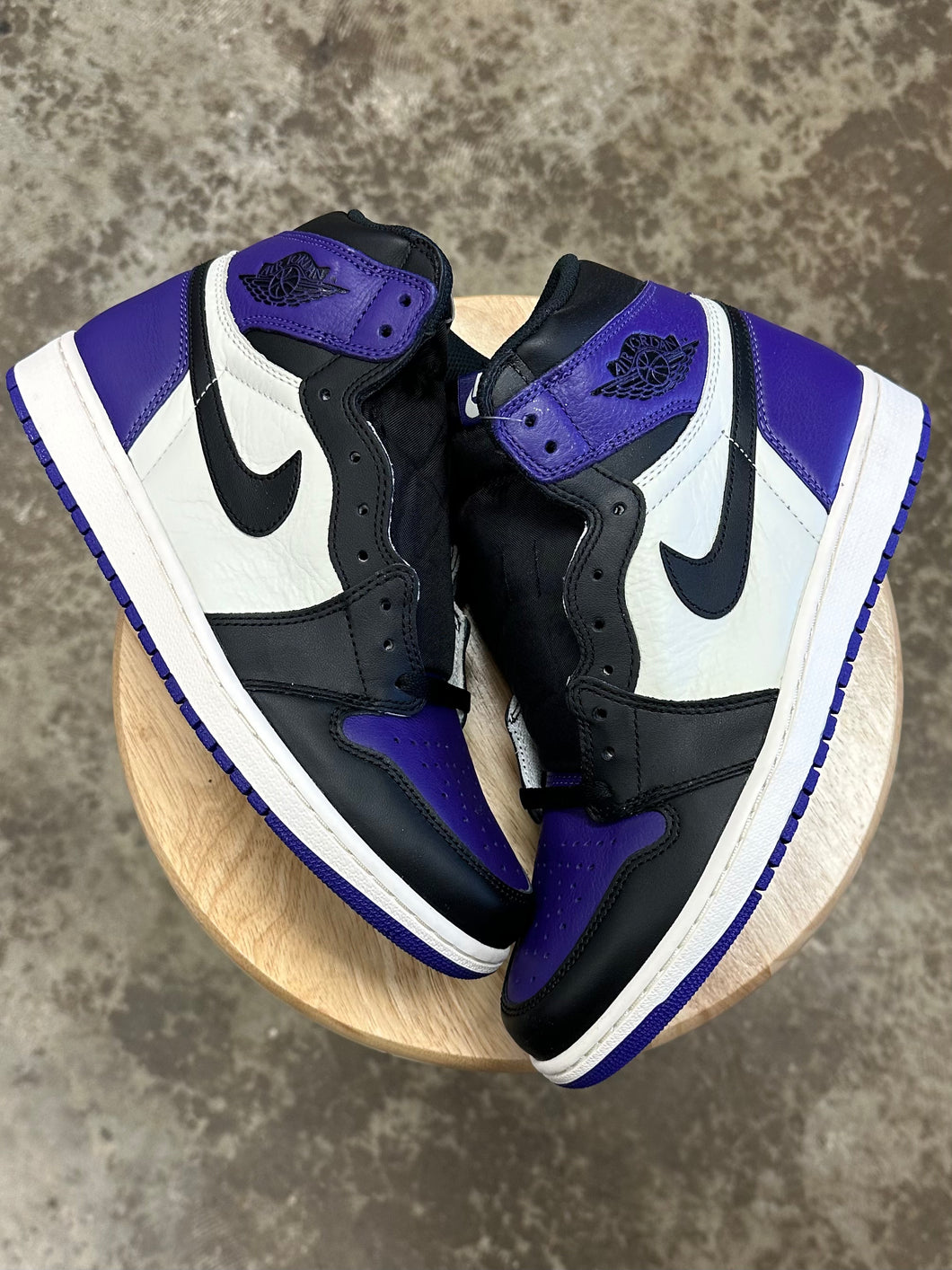 (DS) Jordan 1 Court Purple (9.5)