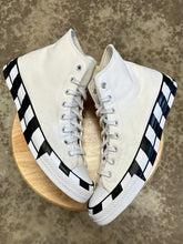 Load image into Gallery viewer, Converse Off-White (12)(Fits 13)
