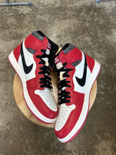 Load image into Gallery viewer, Jordan 1 Lost &amp; Found (9)
