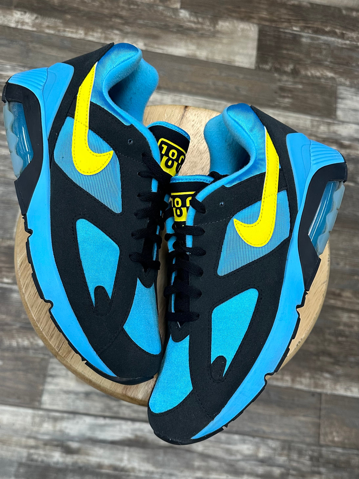 Nike Air Max 180 (11)
