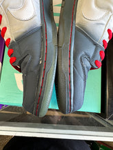 Load image into Gallery viewer, Nike SB Dunk Low Dorthys (11.5)
